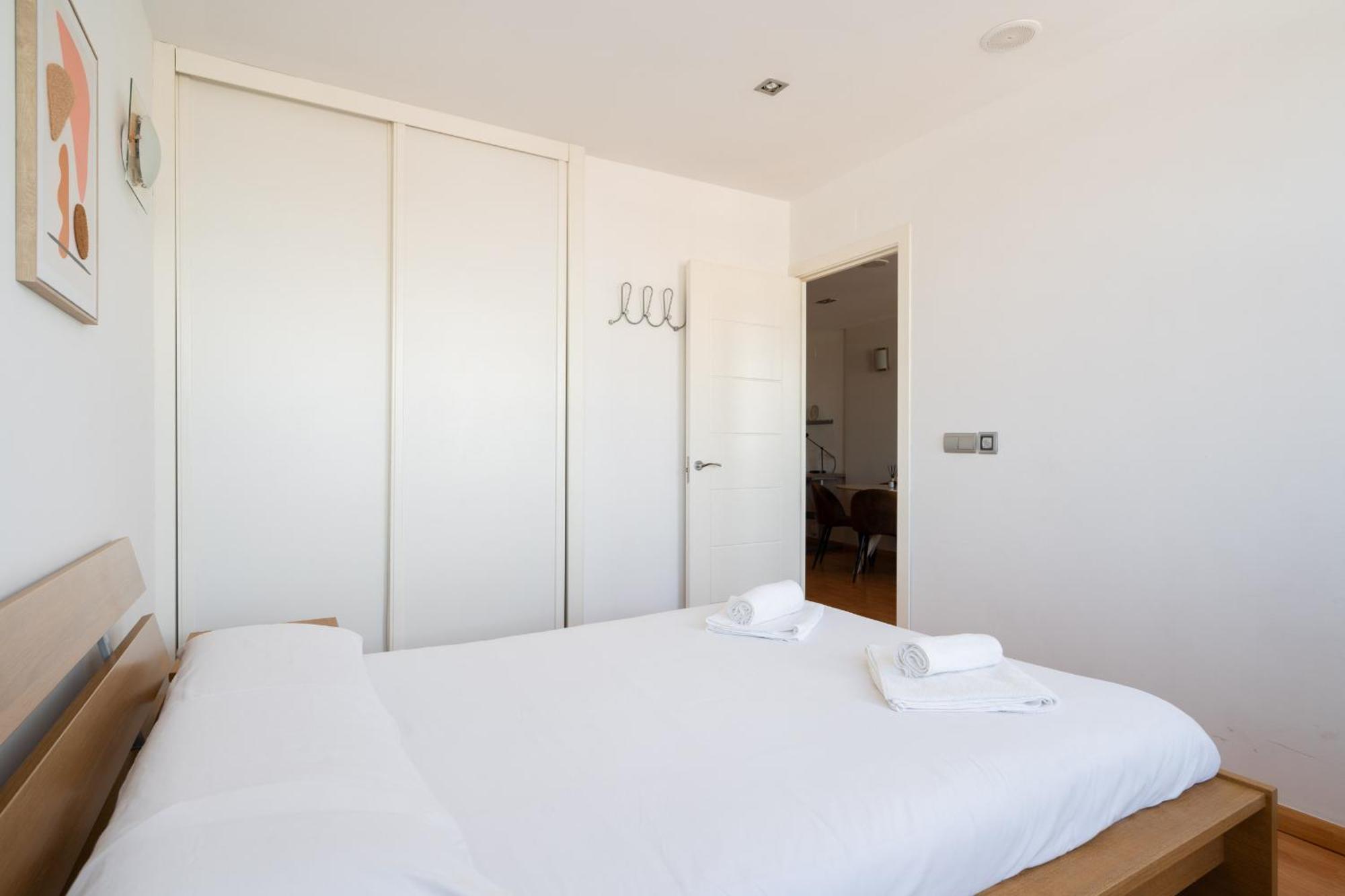 Apartamento En Plaza De Espana Alquiler Temporal マドリード エクステリア 写真